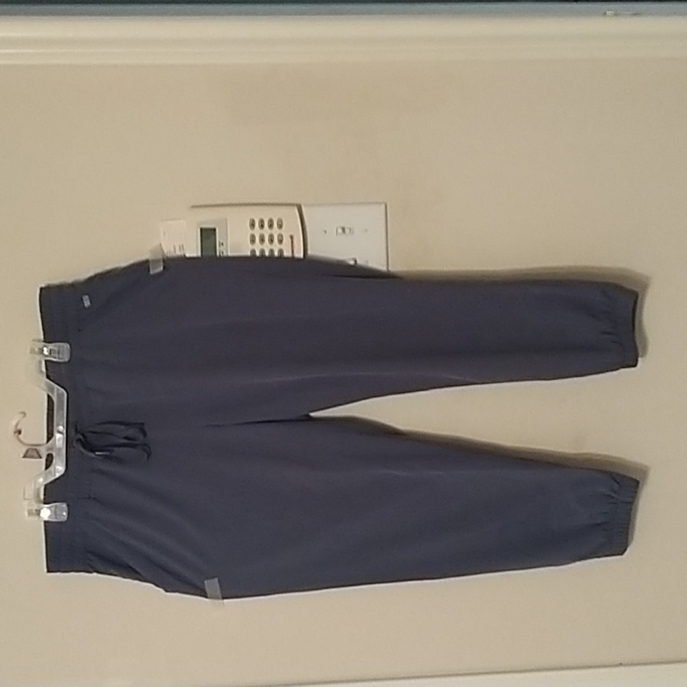 Man Amazon  essentials  pants.